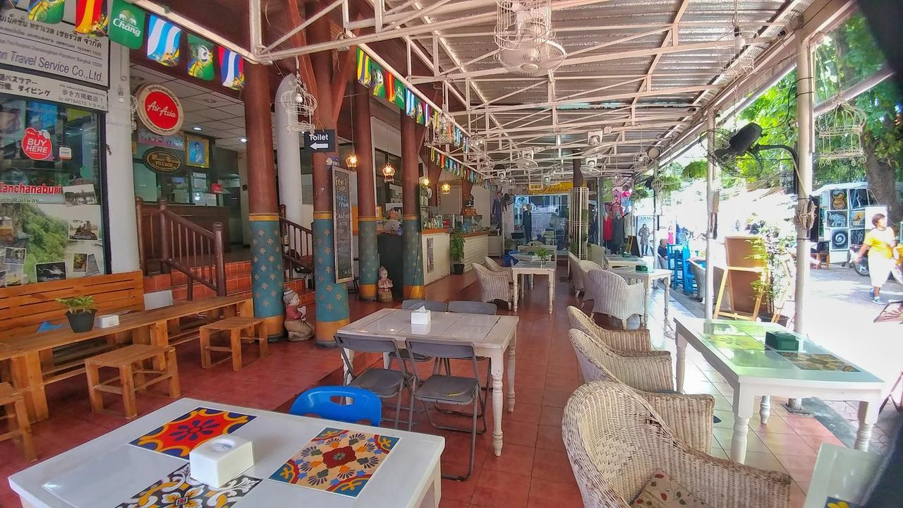 Four Sons Village Banguecoque Exterior foto